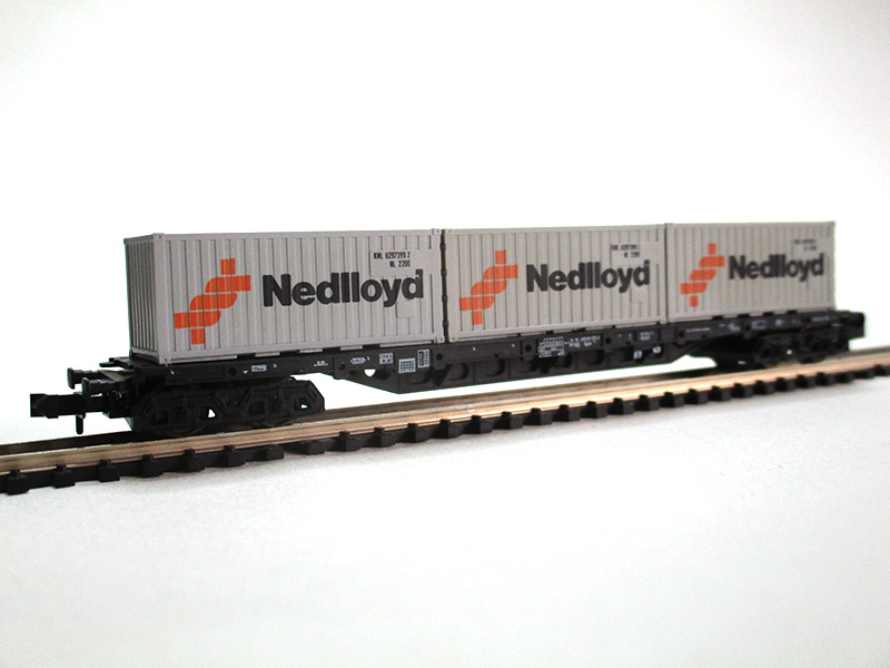 Minitrix 13629 - NS Sgjss 3x20ft NedLloyd_small.jpg