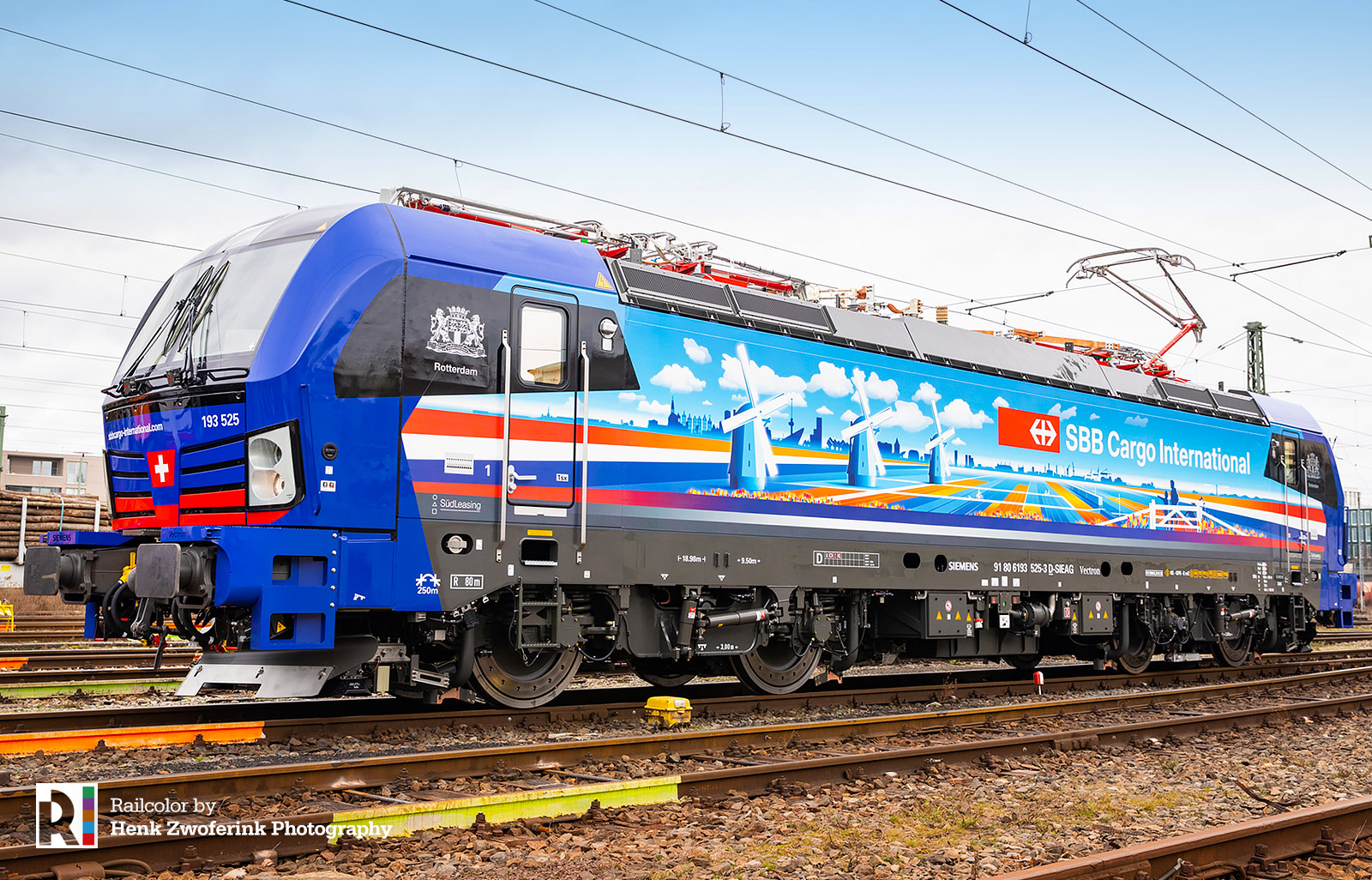 Vectron SBB NS.jpg