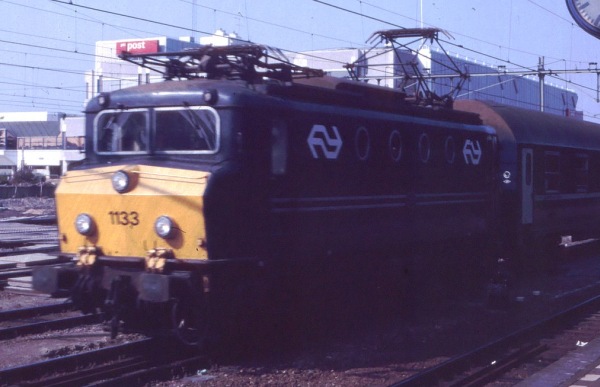 Blauwe 1133 met botsneus, Sittard, 1984 (afbeelding: Joris/Wikipedia)