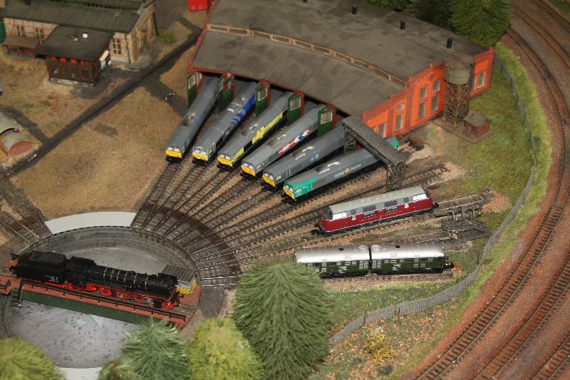 Herschaalde kopie van rails 2010 houten 001.jpg